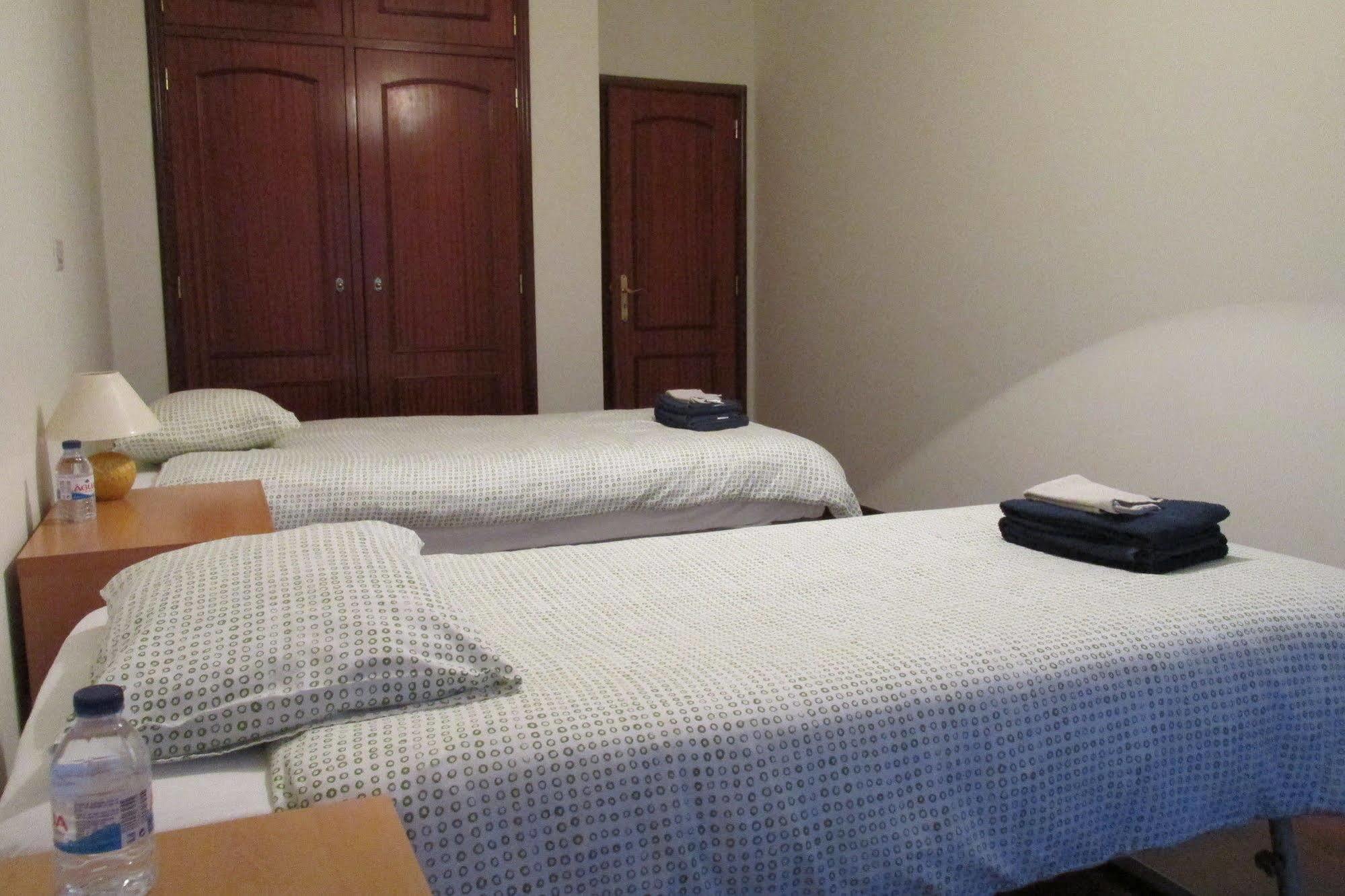 Homestay Marialva Park Seixal  Zewnętrze zdjęcie